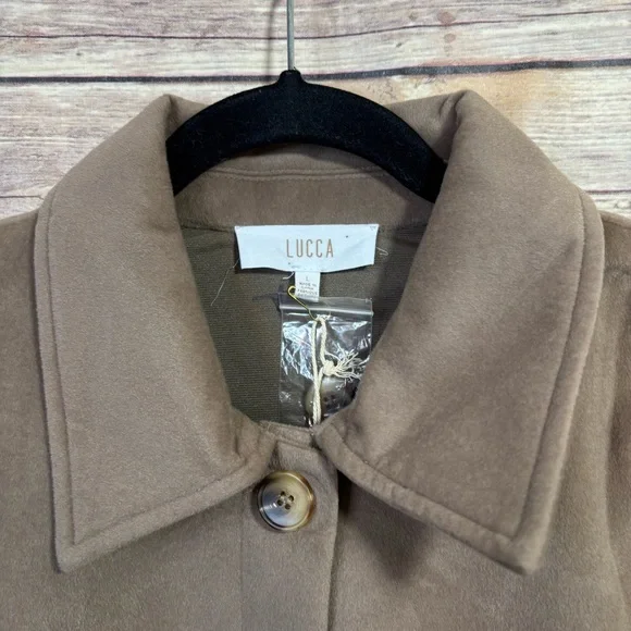Lucca Couture Tanana Shacket Tan Size Large NWT - Picture 3 of 8